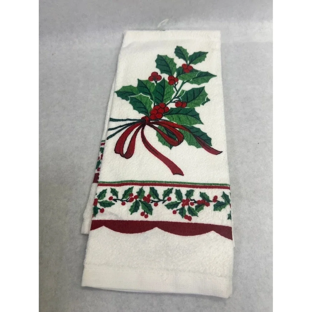 Vintage Christmas Holly Berry Red Bow White Cotton Hand Towel Holiday Decor